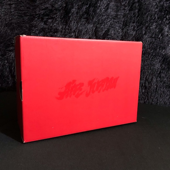 Air Jordan 4 Retro Singles Day / Tattoo GS Size 6.5 Y / Women’s 8 - Picture 11 of 15